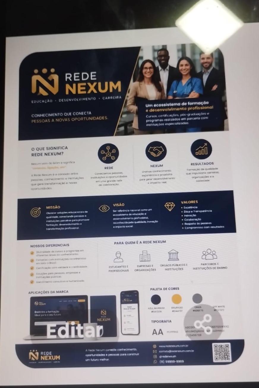 Brand board da Rede Nexum com logo, paleta azul-marinho e dourado, tipografia e diretrizes de marca
